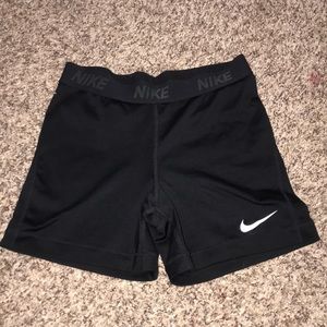 black nike pros